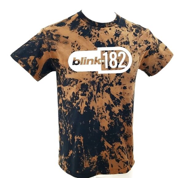 Blink 182 Acid Wash Distressed Vintage Style Band Tee Rock Tee Hip Hop Rap Tee - Picture 2 of 5